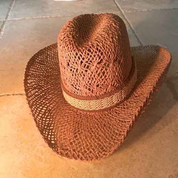 Chapeau de paille Cow-boy Style à prix minis sur